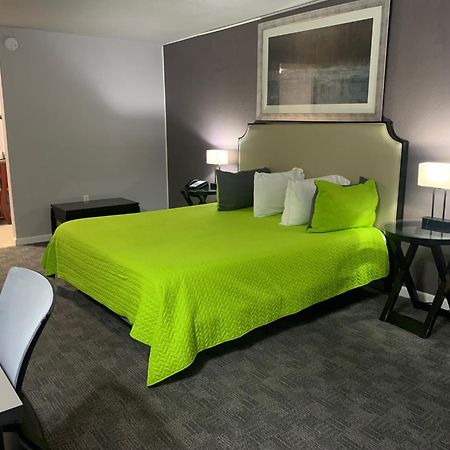 R Nite Star Inn And Suites -Home Of The Cowboys & Rangers Arlington Bagian luar foto
