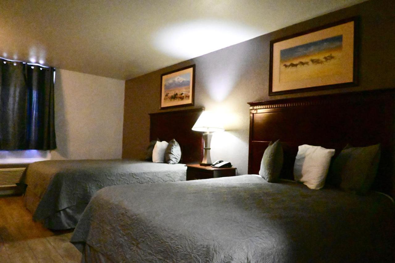 R Nite Star Inn And Suites -Home Of The Cowboys & Rangers Arlington Bagian luar foto
