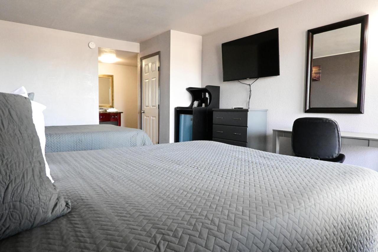 R Nite Star Inn And Suites -Home Of The Cowboys & Rangers Arlington Bagian luar foto