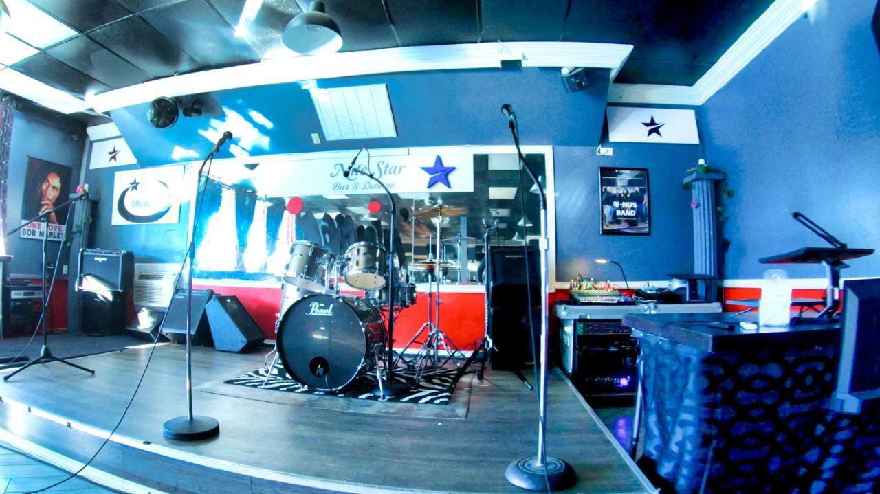 R Nite Star Inn And Suites -Home Of The Cowboys & Rangers Arlington Bagian luar foto