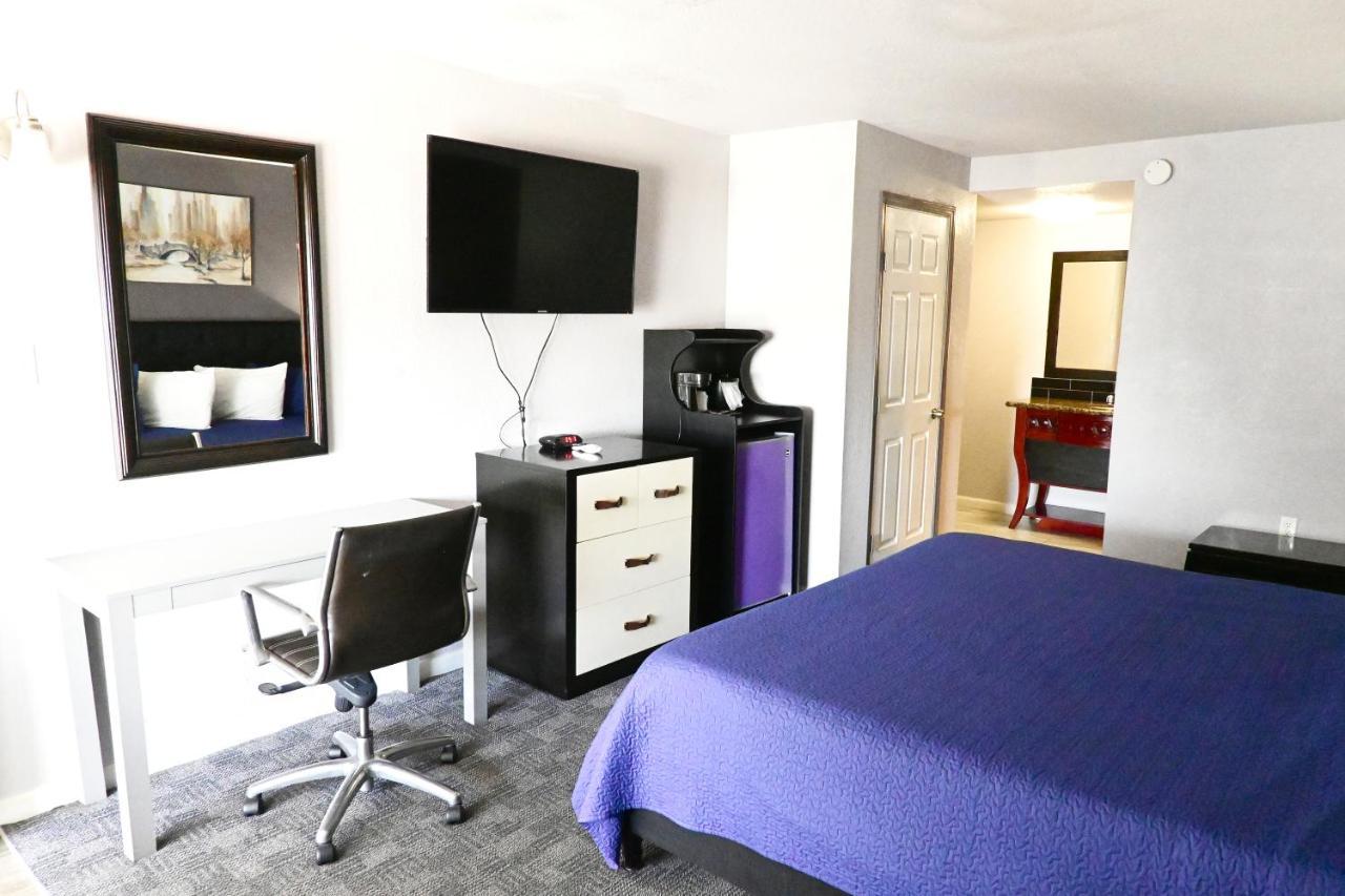 R Nite Star Inn And Suites -Home Of The Cowboys & Rangers Arlington Bagian luar foto