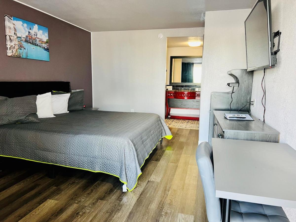 R Nite Star Inn And Suites -Home Of The Cowboys & Rangers Arlington Bagian luar foto