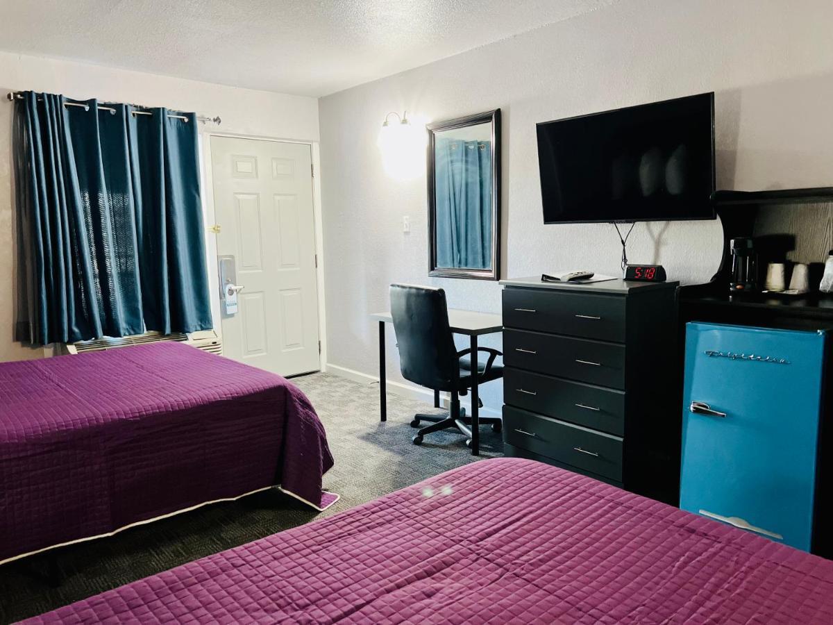 R Nite Star Inn And Suites -Home Of The Cowboys & Rangers Arlington Bagian luar foto