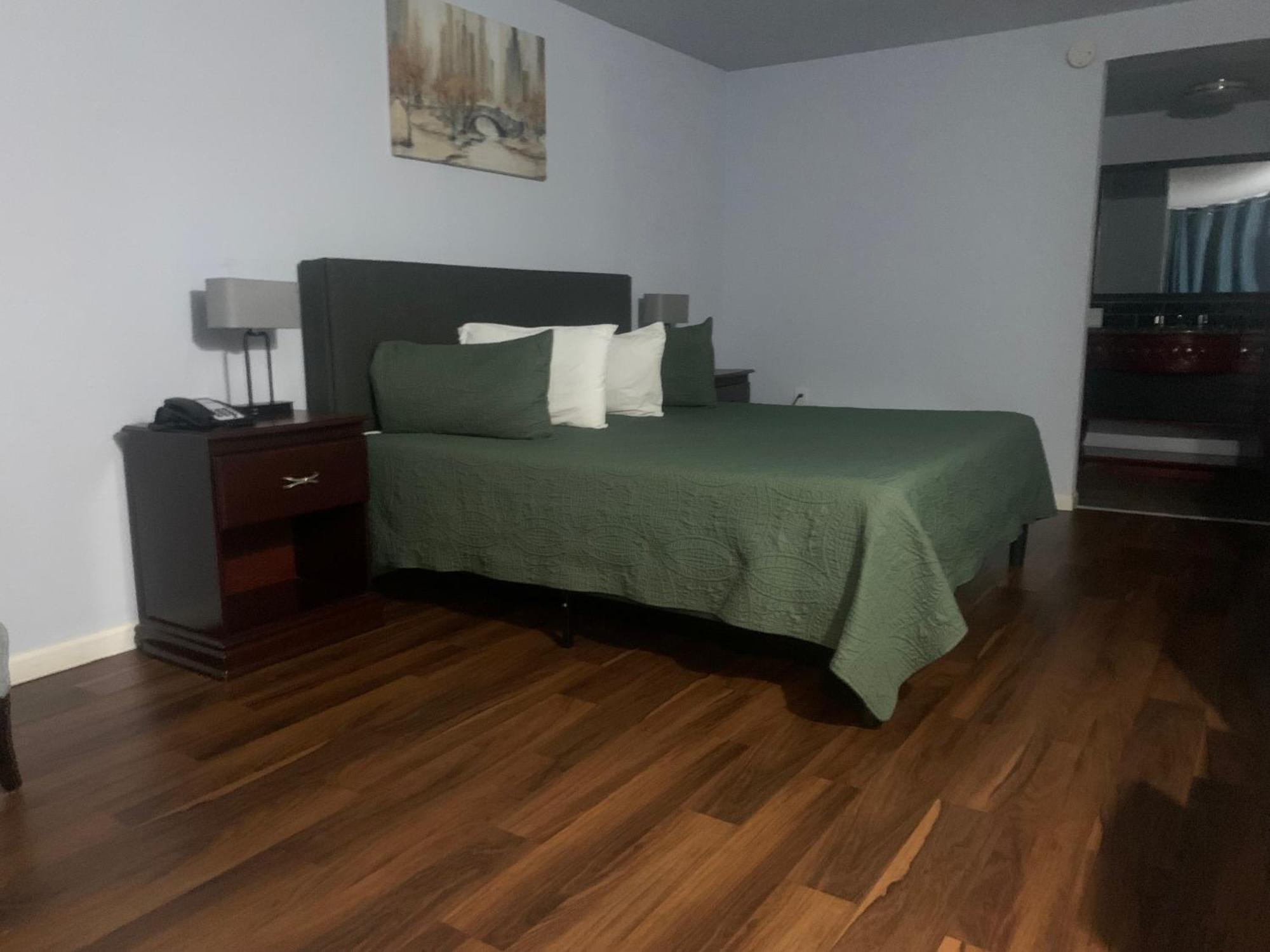 R Nite Star Inn And Suites -Home Of The Cowboys & Rangers Arlington Bagian luar foto